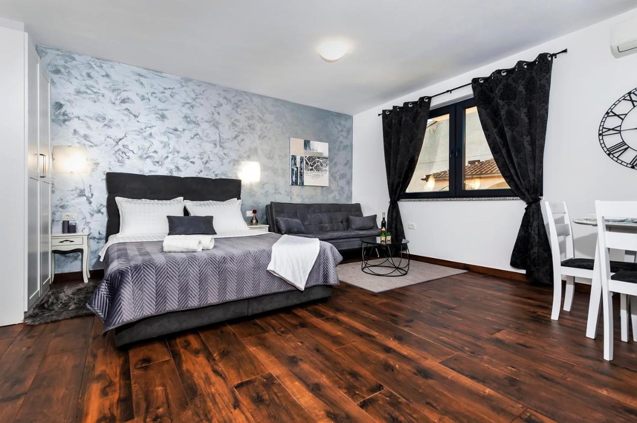 Apartment Deluxe A&a *